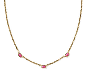 KENDRA SCOTT- Mini Elisa Vintage Gold Three Stone Strand Necklace in Dark Fuchsia Variegated
